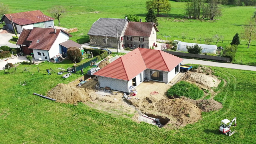 Récupérer l’eau de pluie permet d’importantes économies d’eau potable dans toutes les constructions (© THERY PHILIPPE)